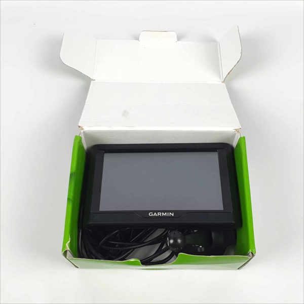 Garmin nüvi 57LM 5-Inch Portable Vehicle GPS With Dash Kit Touchscreen Navigation System Lifetime Maps Complete