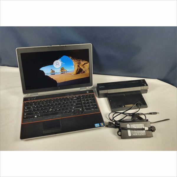 Dell Latitude E6520 15.6" FHD i5-2430M 2.40GHz 4GB 120GB HDD WiFi Win10 Laptop with Power Adapter & docking station