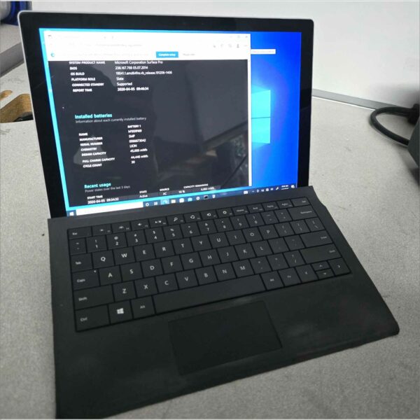 Surface Pro 5th Gen w/ LTE Advanced 8GB RAM 256GB i5-7300 2.6Ghz M1807 SN#006025104553