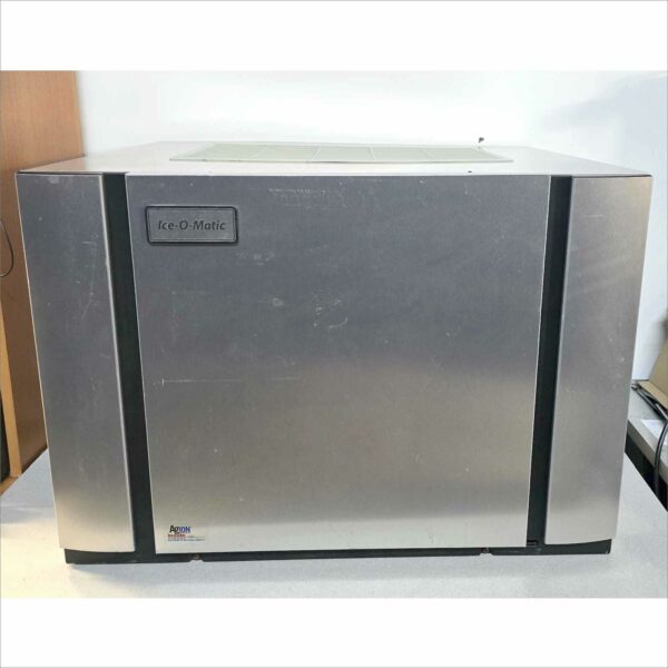 Ice-O-Matic CIM0330FA 30" Elevation Series Full Cube Ice Machine Head 316 lb/24 hr, Air Cooled, 115v