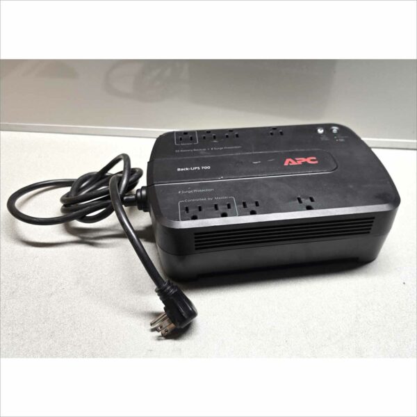 APC BN700MC 120V, 60Hz 8 Outlet Battery Backup Surge 700VA 62 Minute Runtime