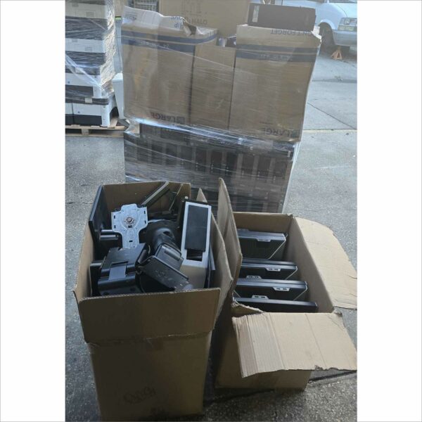 Pallet of 72x Dell / lenovo / hp Desktops SFF, DT, Towers, AIO and 80x Monitors