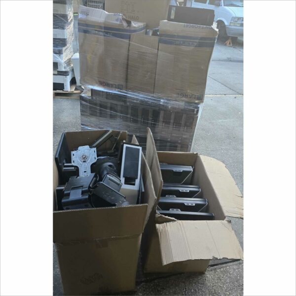 Pallet of 72x Dell / lenovo / hp Desktops SFF, DT, Towers, AIO and 80x Monitors