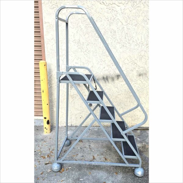 Cotterman 300lbs mobile steel step ladder spring-loaded casters