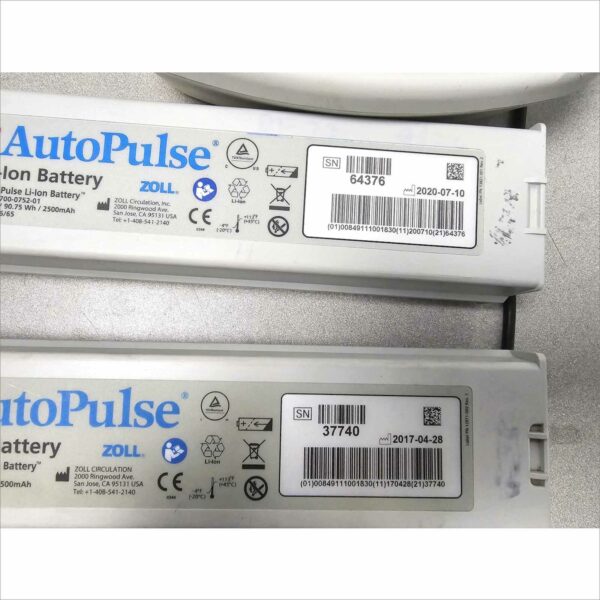 Zoll AutoPulse multi-chemistry battery charger with two autoPulse Batteries REF 8700-0753