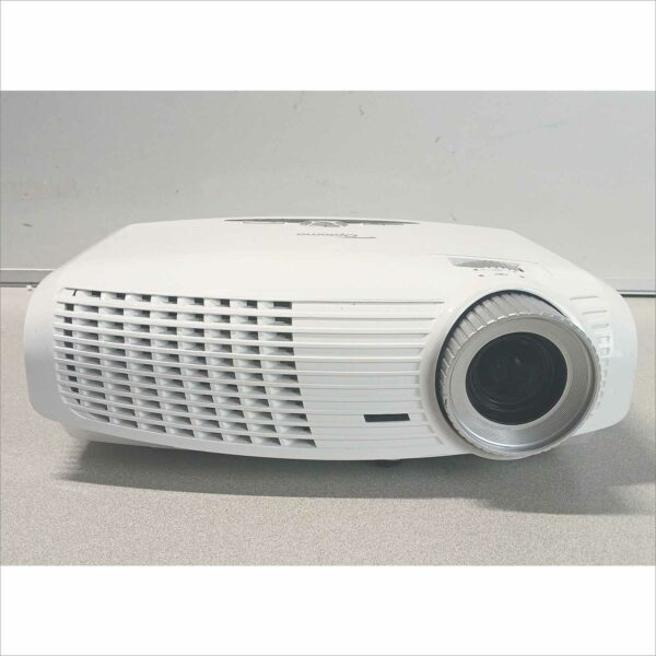 Optoma HD20 DLP Projector SN#Q8MQ143AAAAAC0021 Hours 40