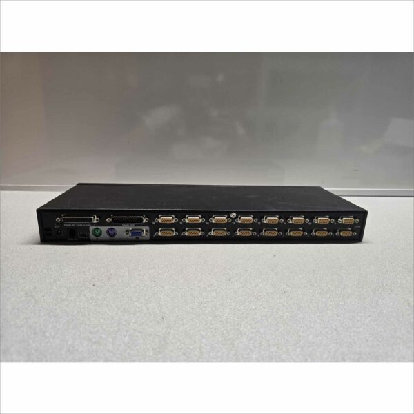 Tripp-Lite B022-016 16-Port KVM Switch SN#9524ACPCB600400106