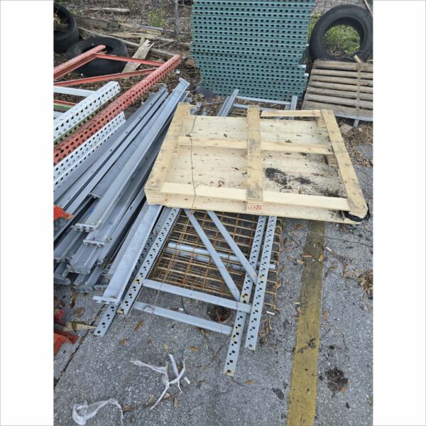 lot of pallet rack racking shelving racks warehouse teardrop beams wires upright