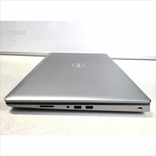 Dell Precision 7750 i9 10th gen 32GB RAM 256GB SSD Nvidia Quadro RTX3000 SN#H2WHN73