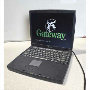 Vintage Gateway Solo 5300 SN#BQB01136665