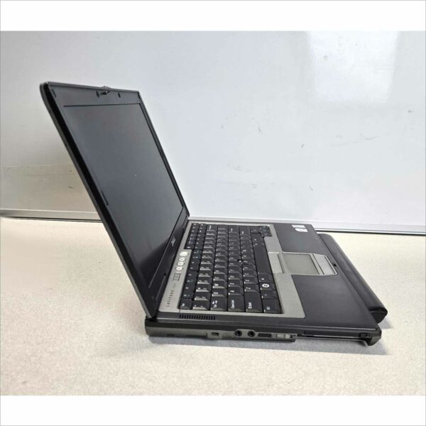 Vintage Dell Latitude D620 SN#D5MD4D1