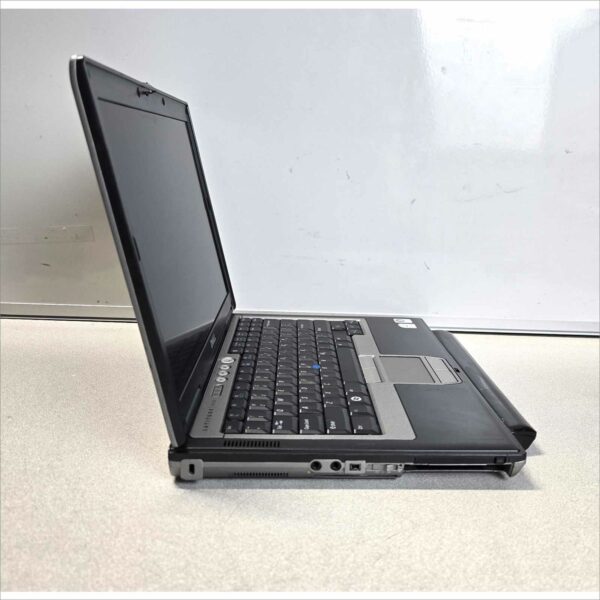 Vintage Dell Latitude D630 SN#9SPRZD1