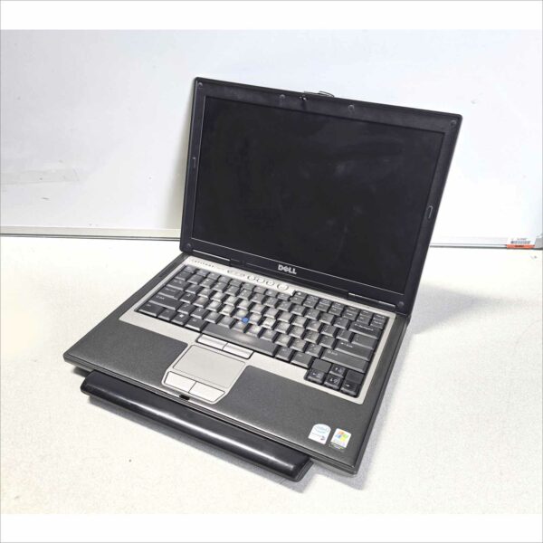 Vintage Dell Latitude D620 SN#7S9N6C1