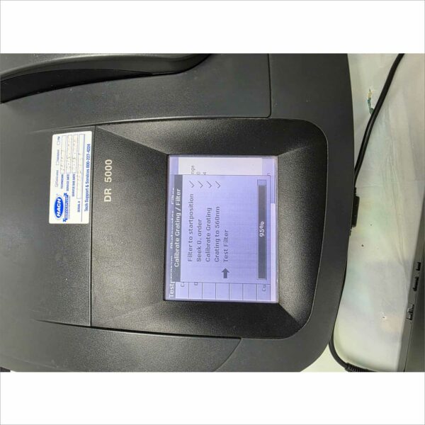 Hach DR 5000 Spectrophotometer LPG408.99.00012 - For Part - READ